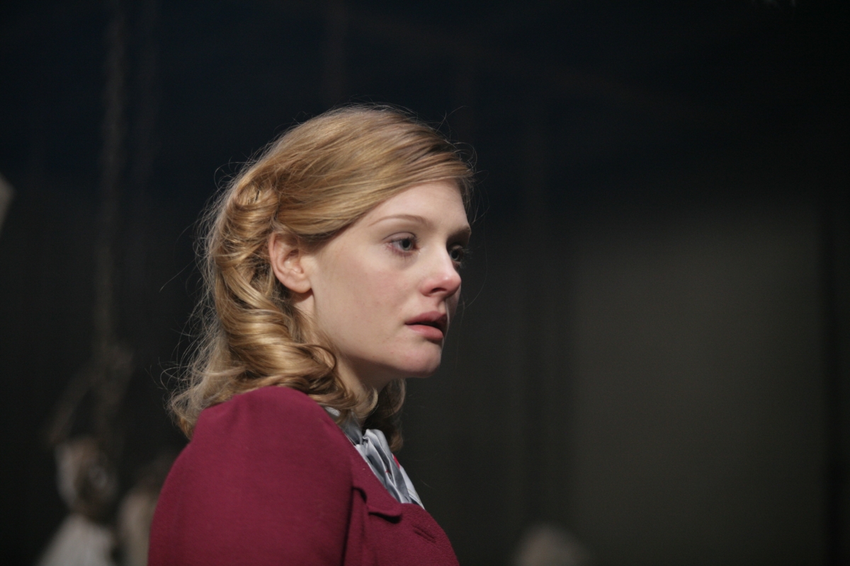 Кадры из 1939 (2009)