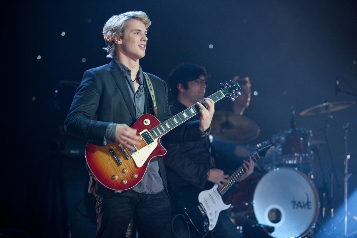 Кадры из История Золушки 3 (2011)