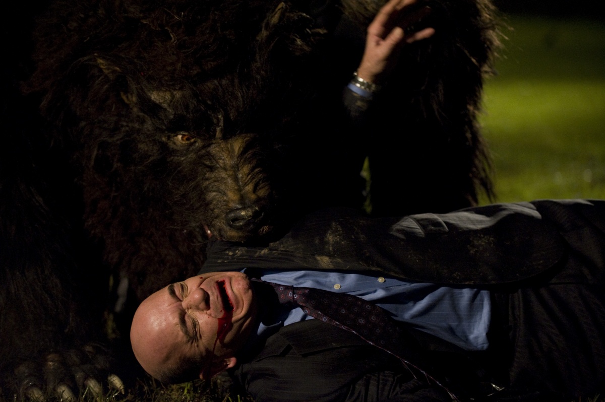 Кадры из Игра с огнем (2010)