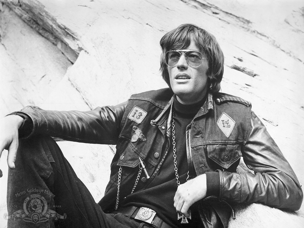 Кадры из Дикие ангелы (1966)