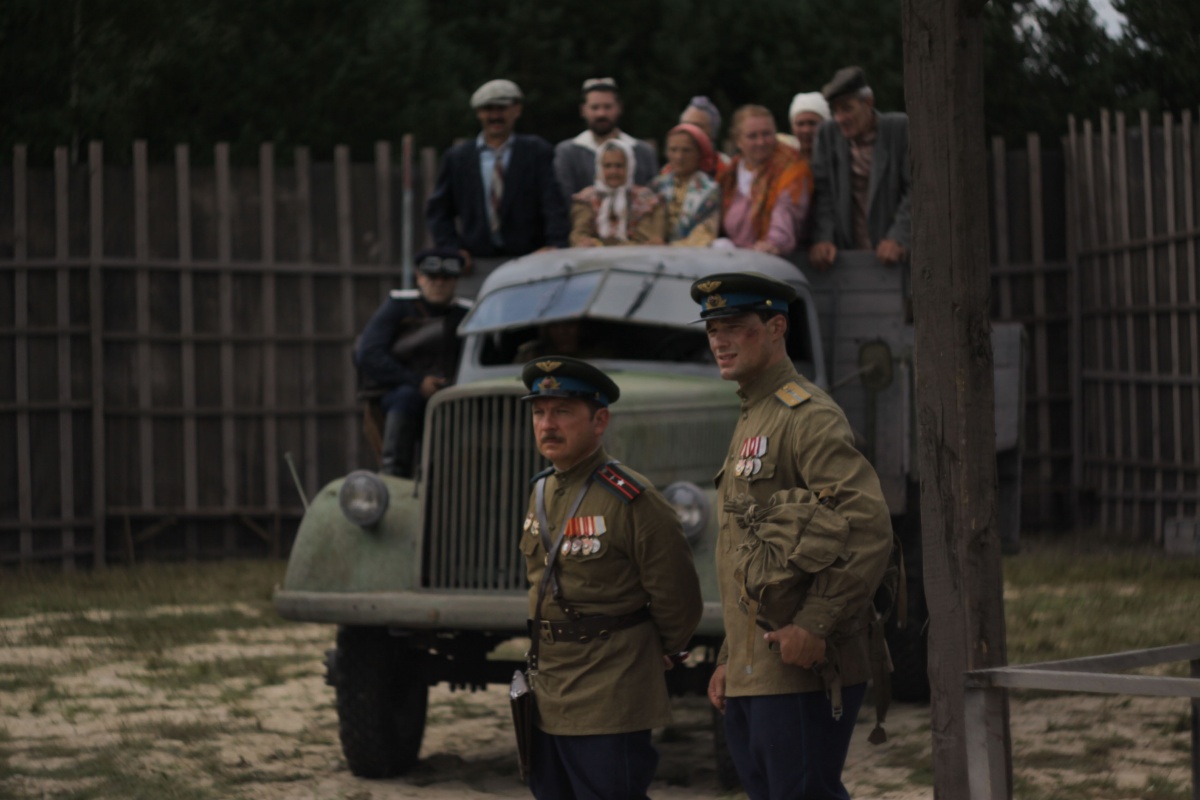 Кадры из Пять невест (2011)