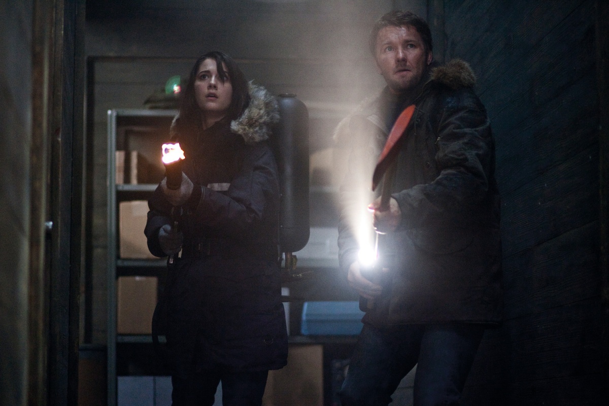 Кадры из Нечто (2011)