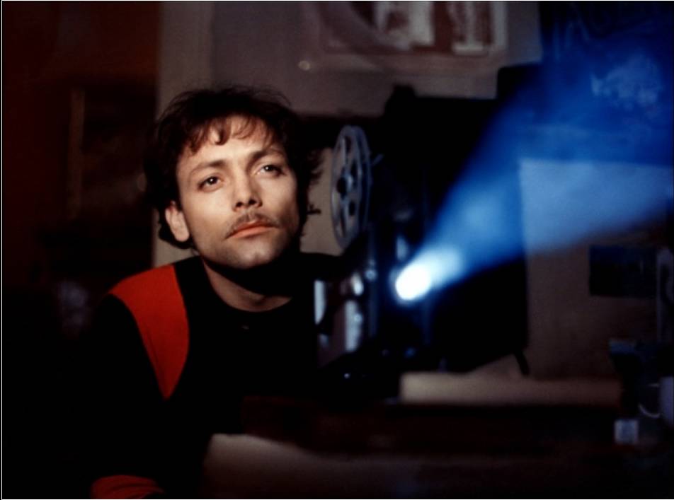 Кадры из Он хотел жить (1976)