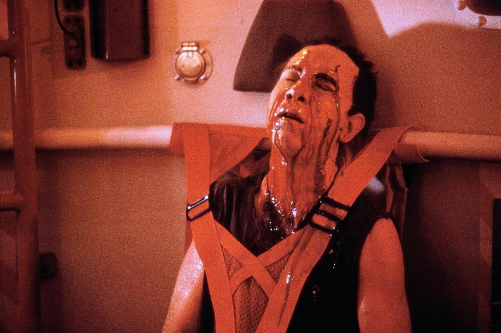 Глубоководная звезда шесть (1989)