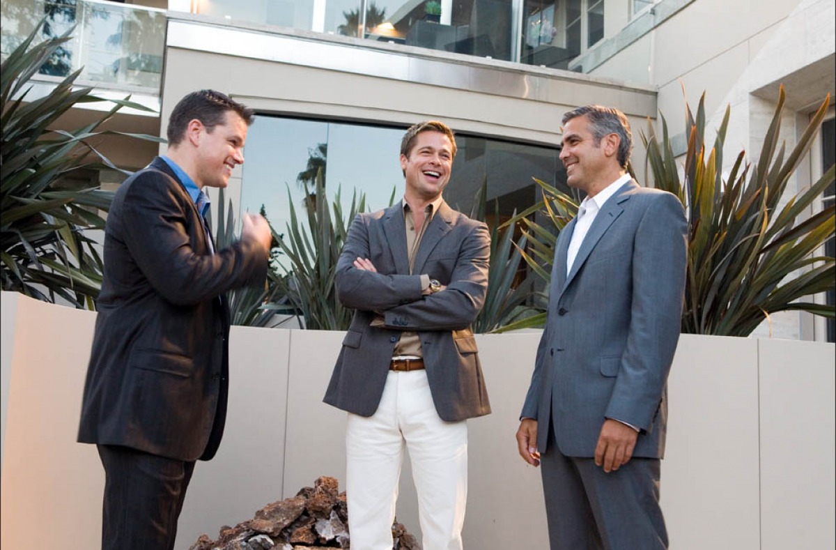 Кадры из Тринадцать друзей Оушена (2007)