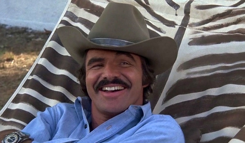 Кадры из Смоки и Бандит (1977)