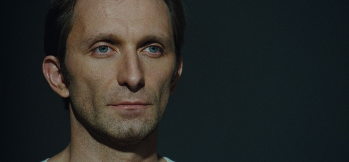 В краю крови и меда (2011)