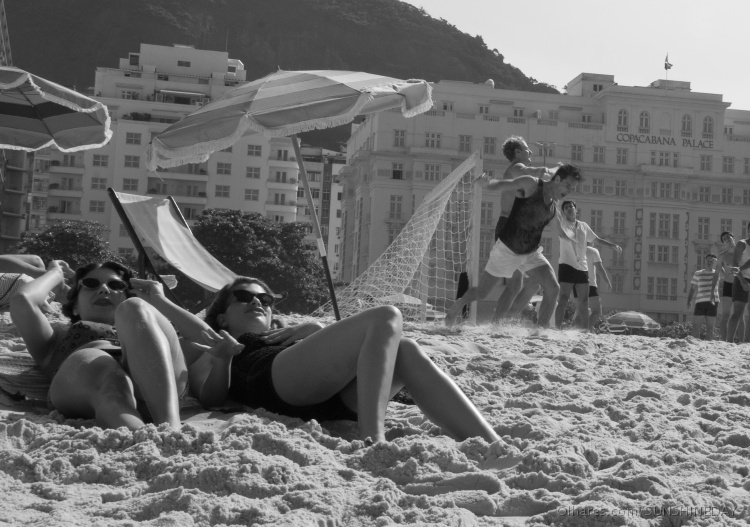 Кадры из Элено (2011)