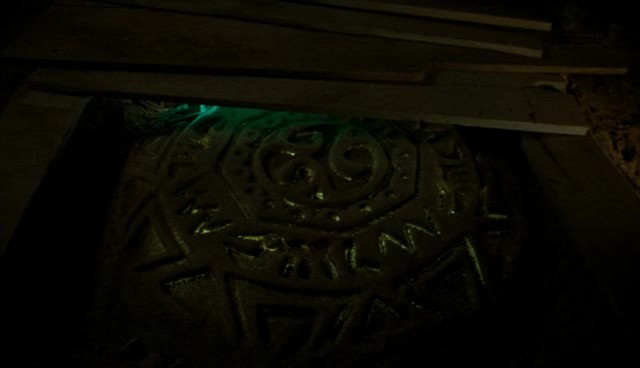 Кадры из Дом 4 (1992)