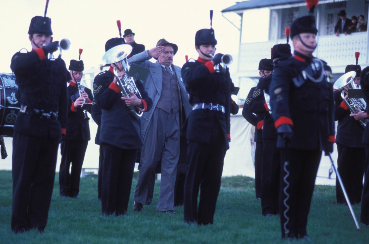 Кадры из Золотая молодежь (2003)