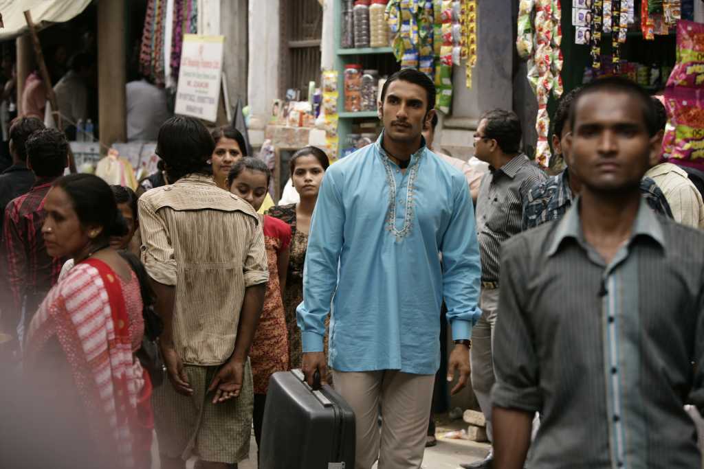 Леди против Рикки Бахла (2011)