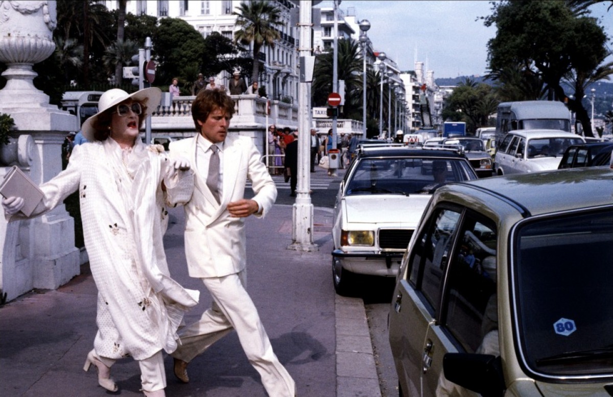 Кадры из Клетка для чудаков 2 (1980)