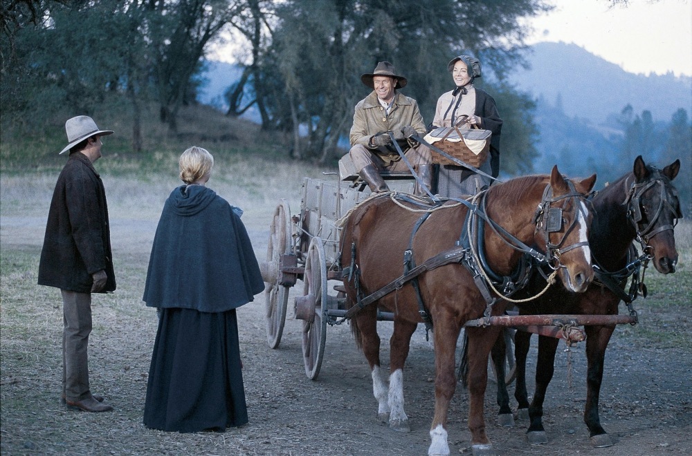 Кадры из Любовь приходит тихо (2003)