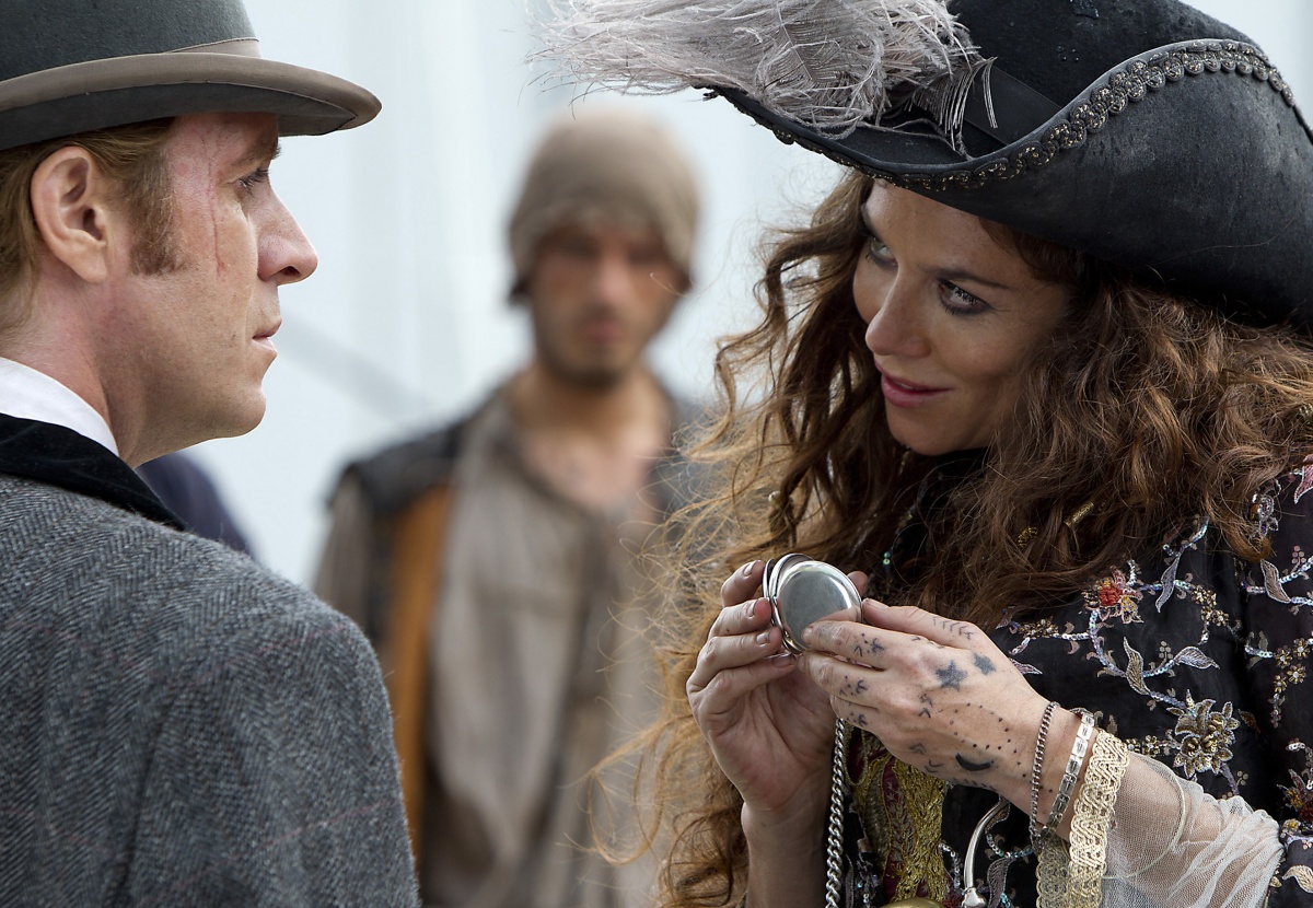 Кадры из Неверлэнд (2011)