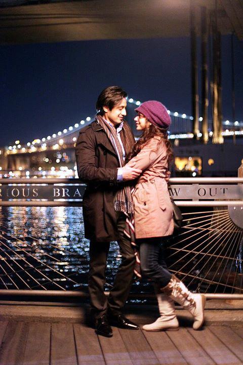 Кадры из Лондон, Париж, Нью-Йорк (2012)