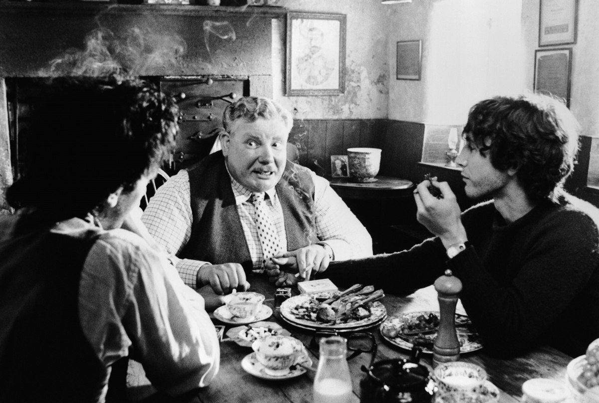 Кадры из Уитнэйл и Я (1987)