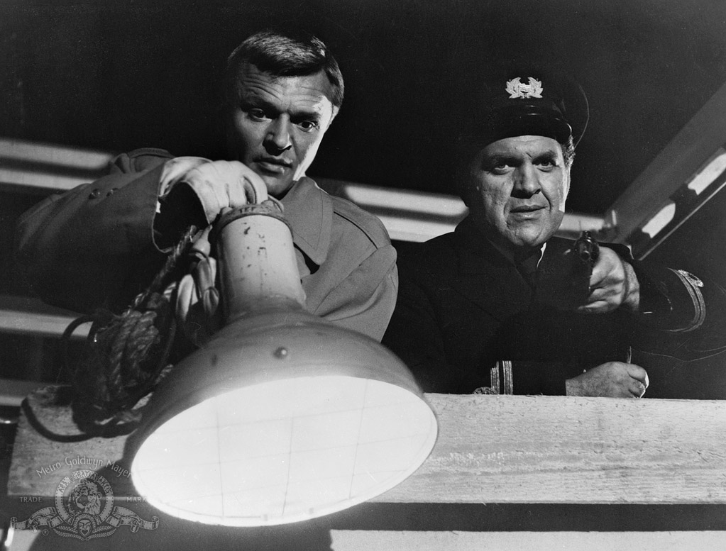 Кадры из Пуля для Джои (1955)