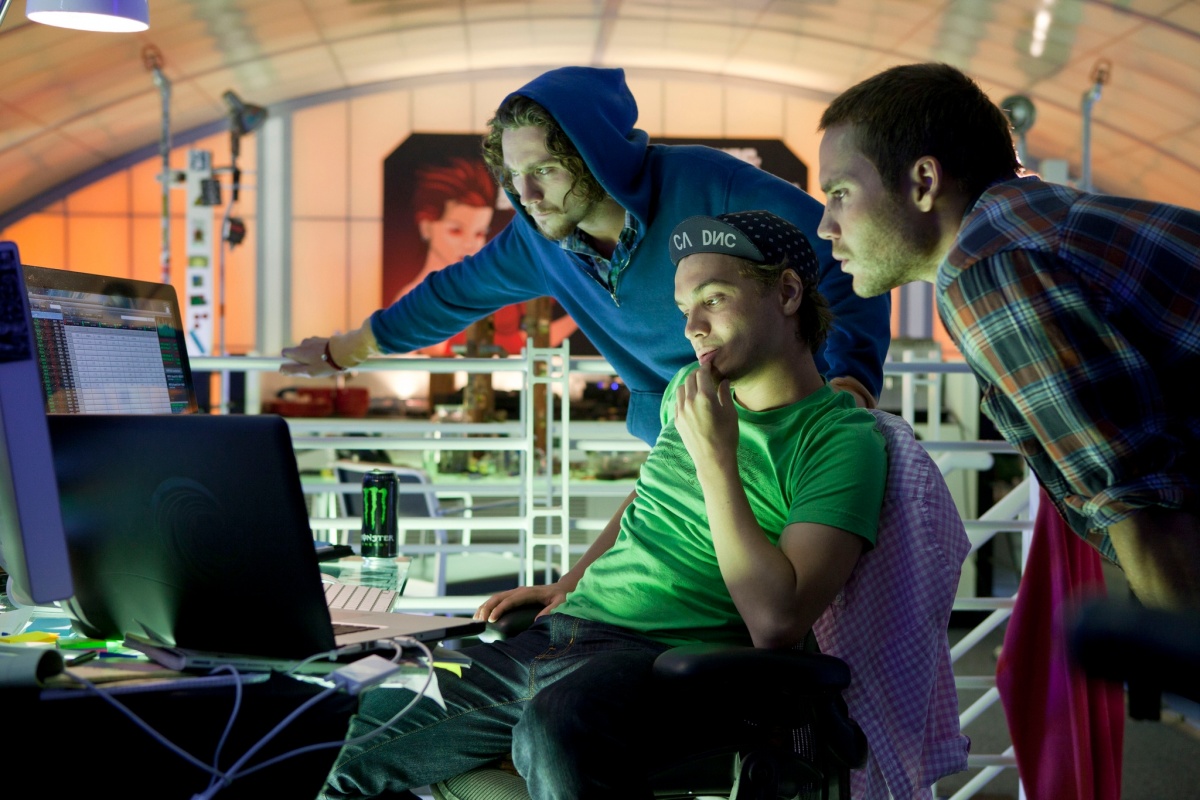 Кадры из Особо опасны (2012)