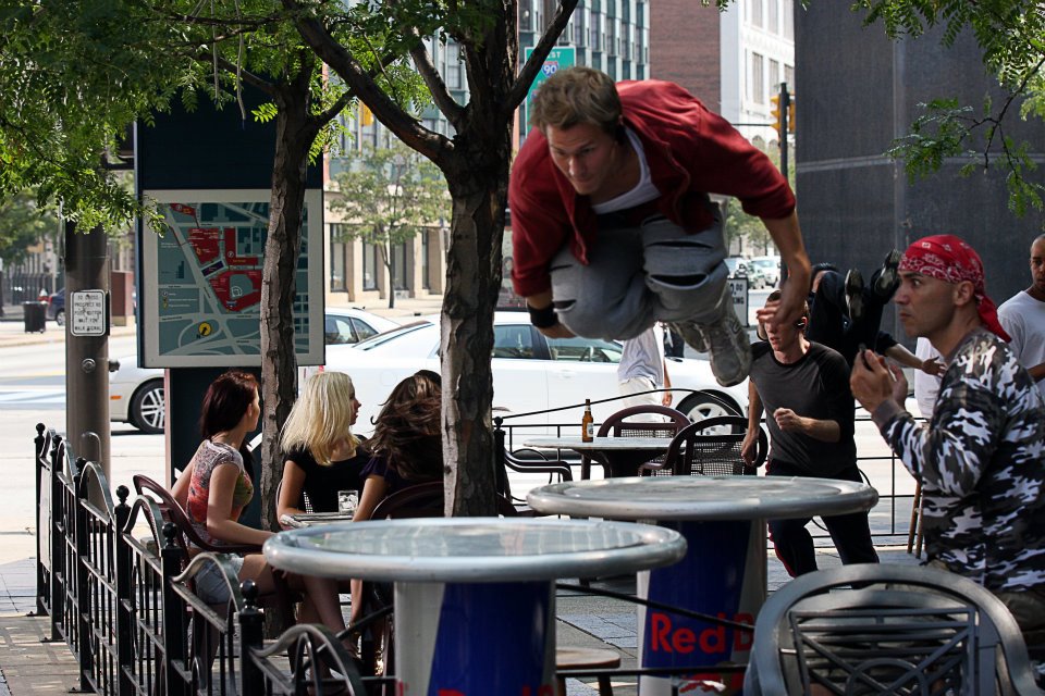 Кадры из Фрираннер (2011)