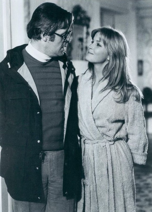 Кадры из Смена сезонов (1980)