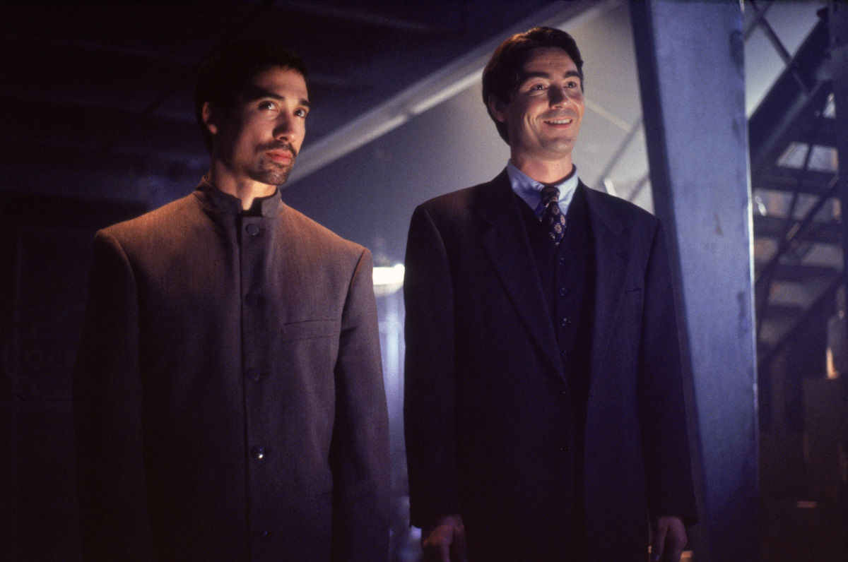 Кадры из Ниндзя из Беверли Хиллз (1997)