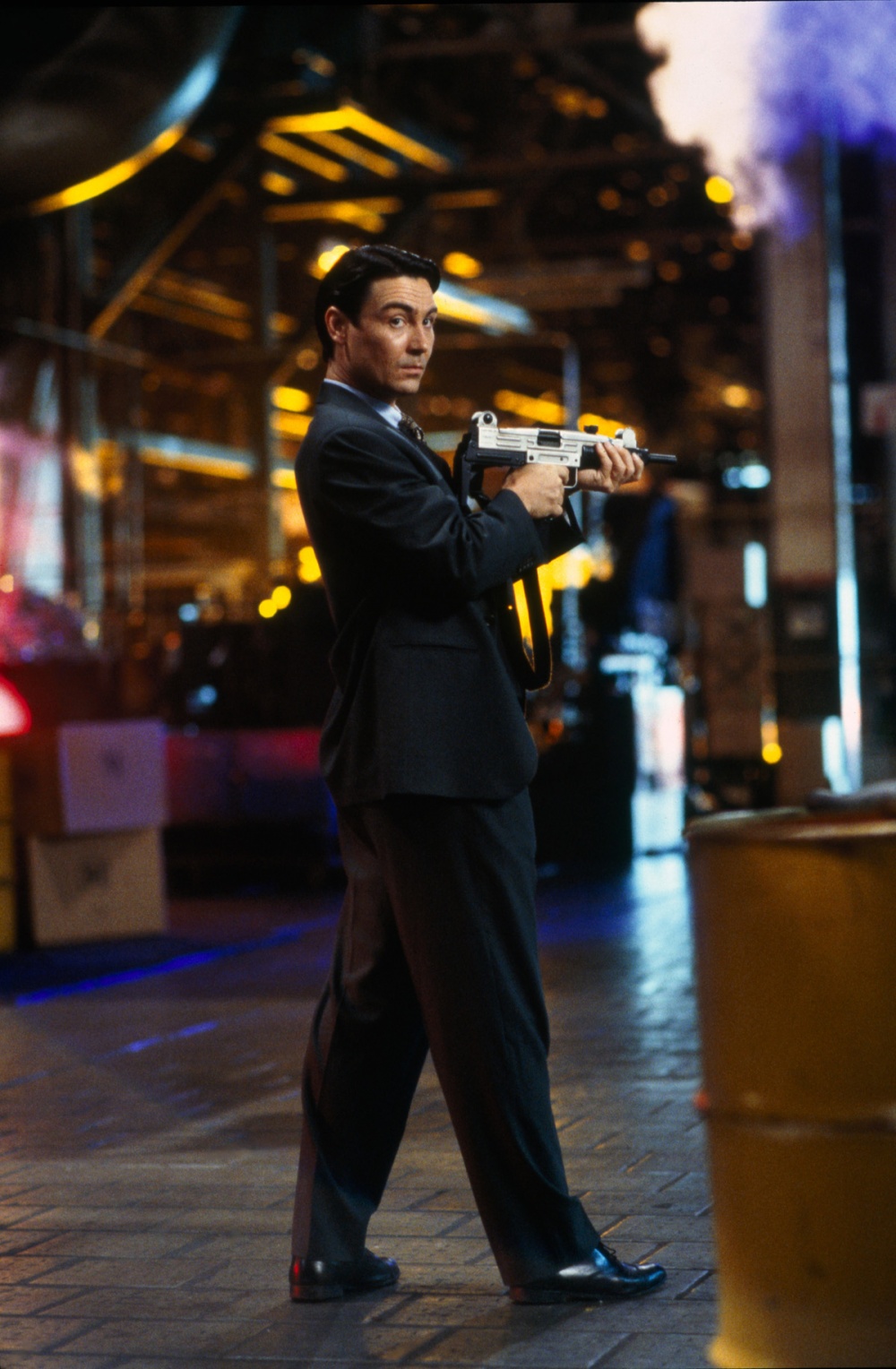 Кадры из Ниндзя из Беверли Хиллз (1997)