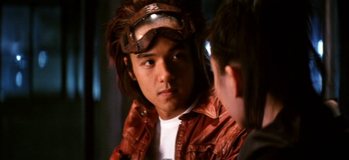 Кадры из Кулак возмездия (2001)