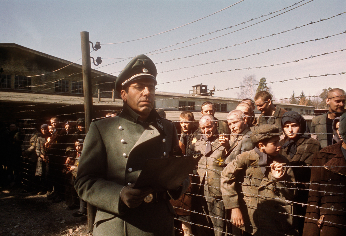 Кадры из Досье «ODESSA» (1974)