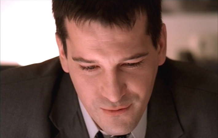 Кадры из Небо. Самолет. Девушка. (2002)