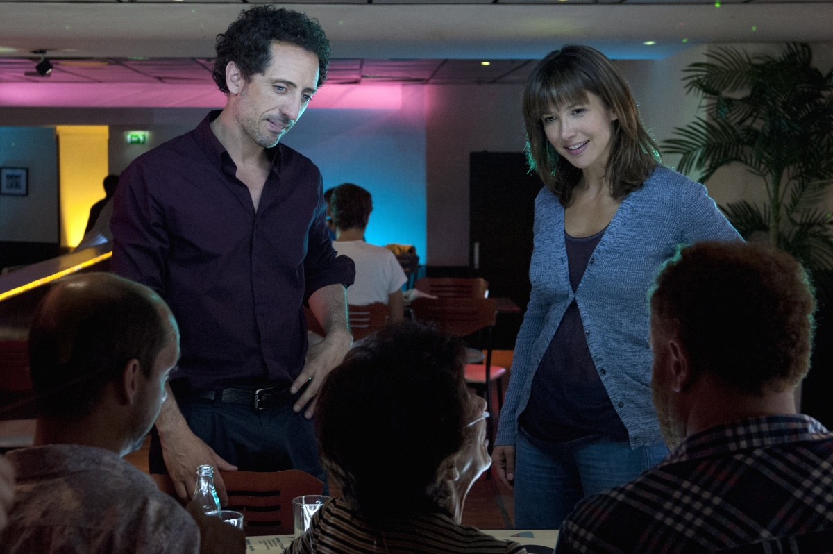 Любовь с препятствиями (2012)