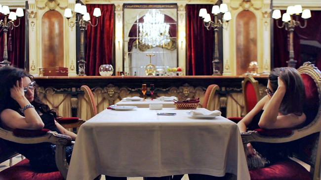 Кадры из Пока ночь не разлучит (2012)