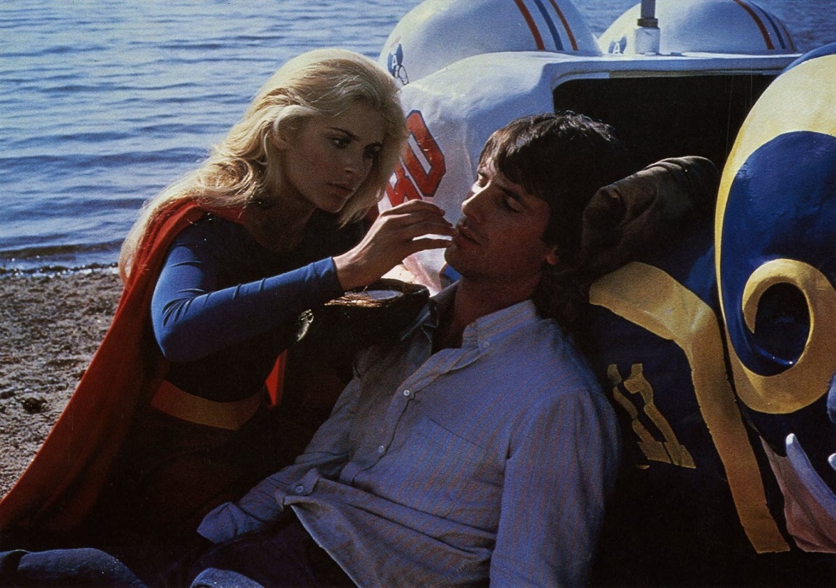 Кадры из Супергёрл (1984)