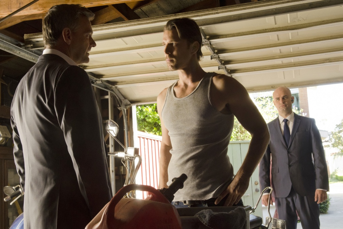 Кадры из Декстер (2006)