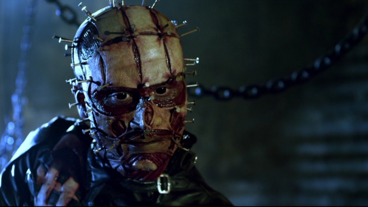 Кадры из Восставший из ада: Откровения (2011)