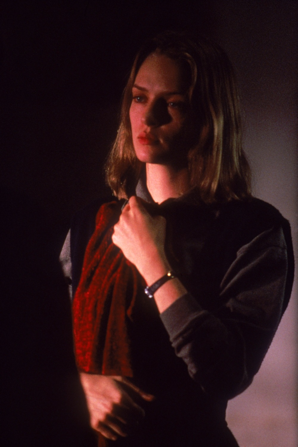 Кадры из Дженнифер 8 (1992)