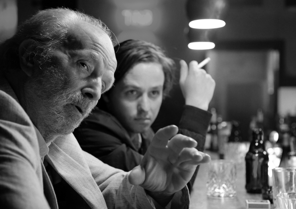 Кадры из Простые сложности Нико Фишера (2012)