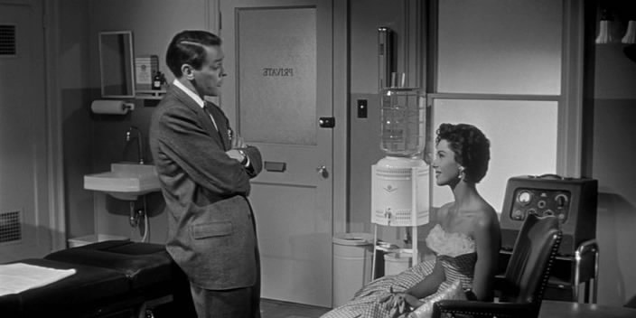 Кадры из Вторжение похитителей тел (1956)