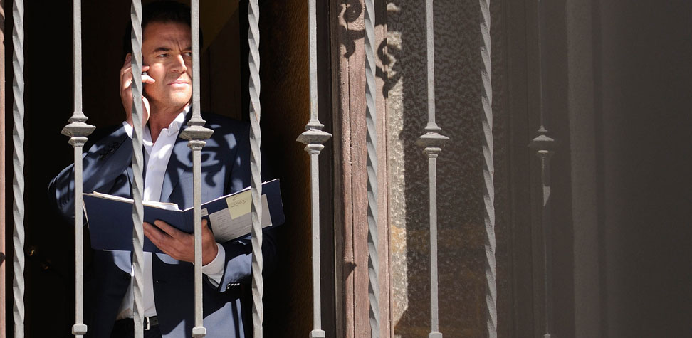 Кадры из Фалькон (2012)