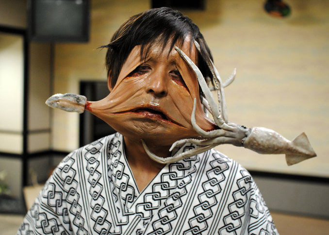 Кадры из Зомби-суши (2012)