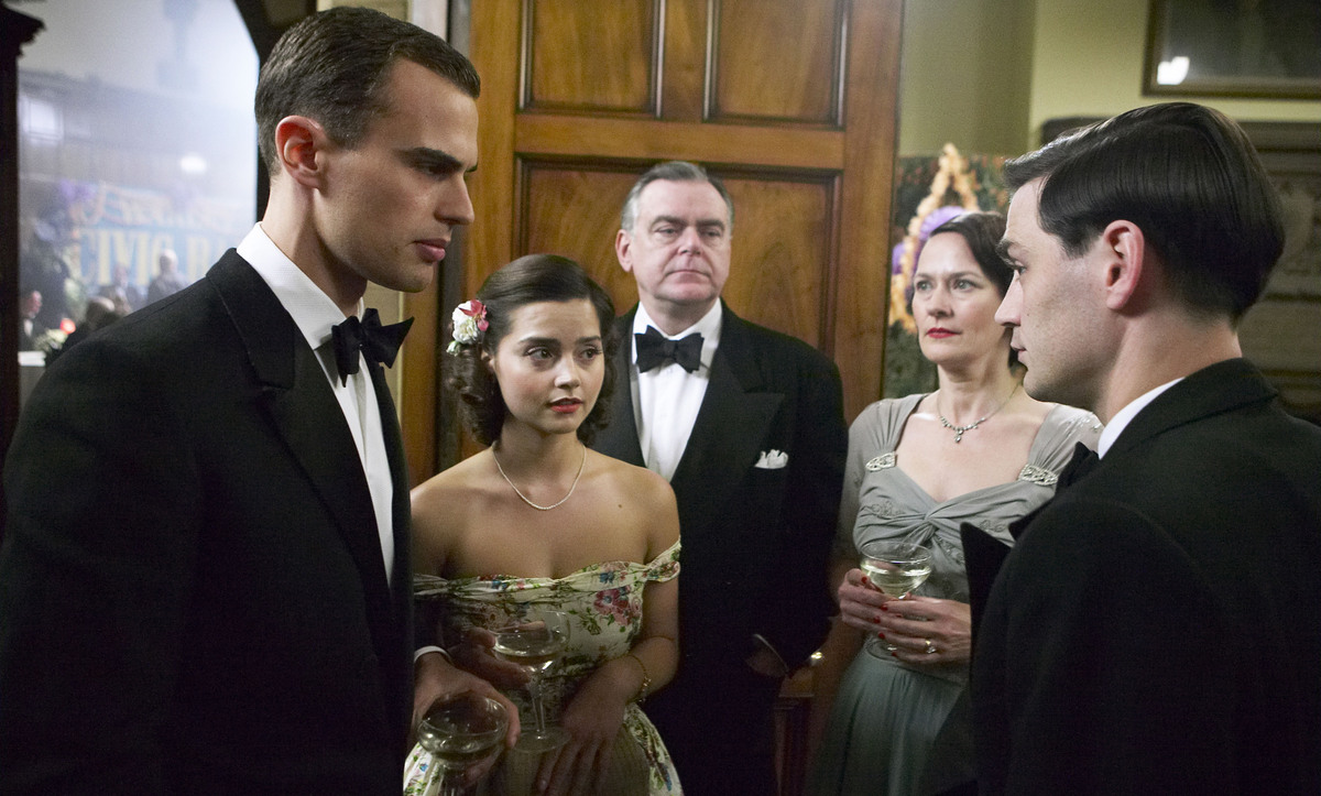 Кадры из Комната наверху (2012)