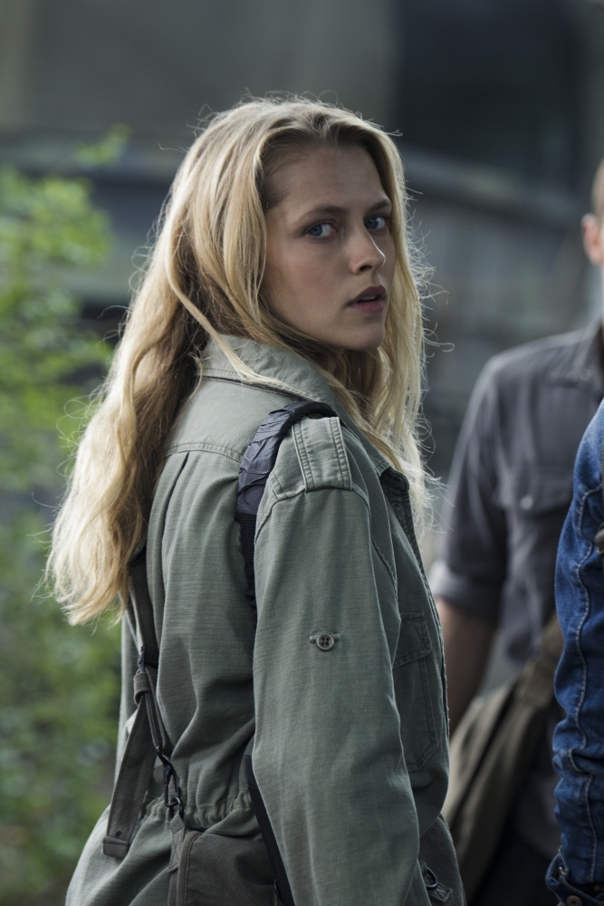 Кадры из Тепло наших тел (2013)