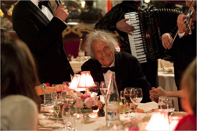 Кадры из Любовь в квадрате (2013)