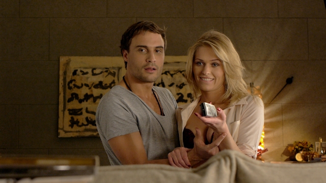 Кадры из День святого Валентина (2013)