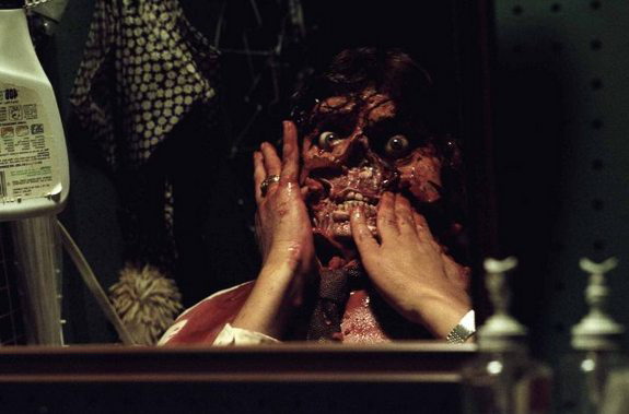 Кадры из Полтергейст (1982)