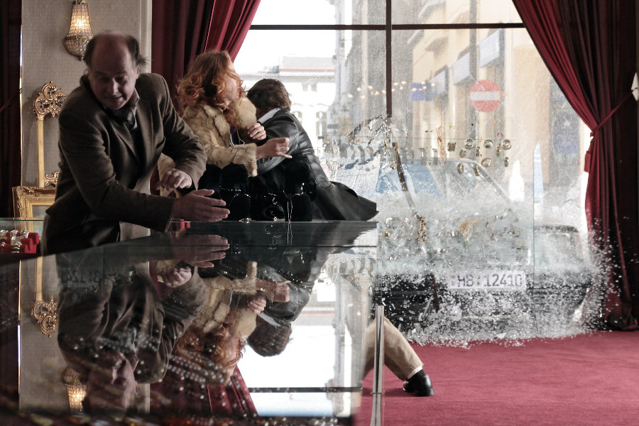 Кадры из Юма (2012)