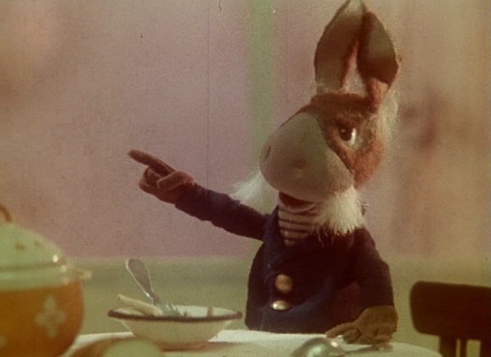 Кадры из Всё наоборот (1974)