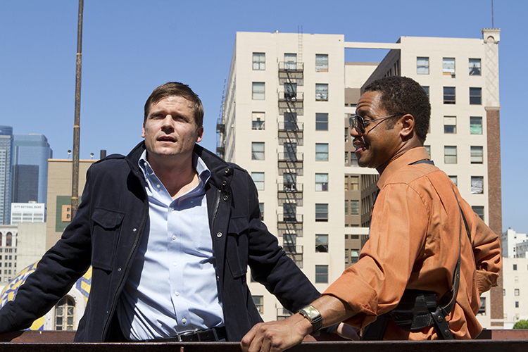 Кадры из Повестка в суд (2013)