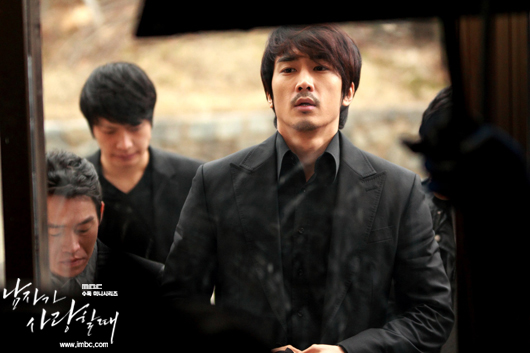 Кадры из Когда мужчина любит (2013)