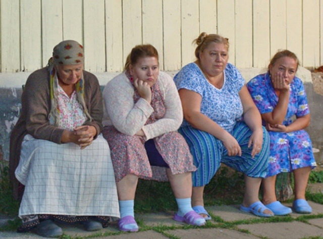 Кадры из Бабий бунт, или Война в Новоселково (2013)