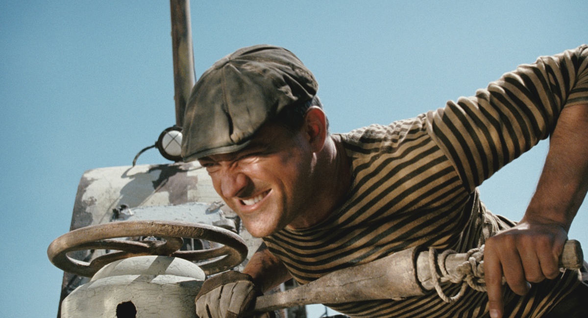 Кадры из В ожидании моря (2013)